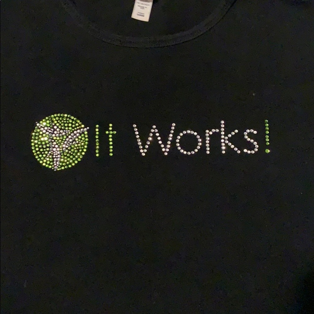 Itworks tee